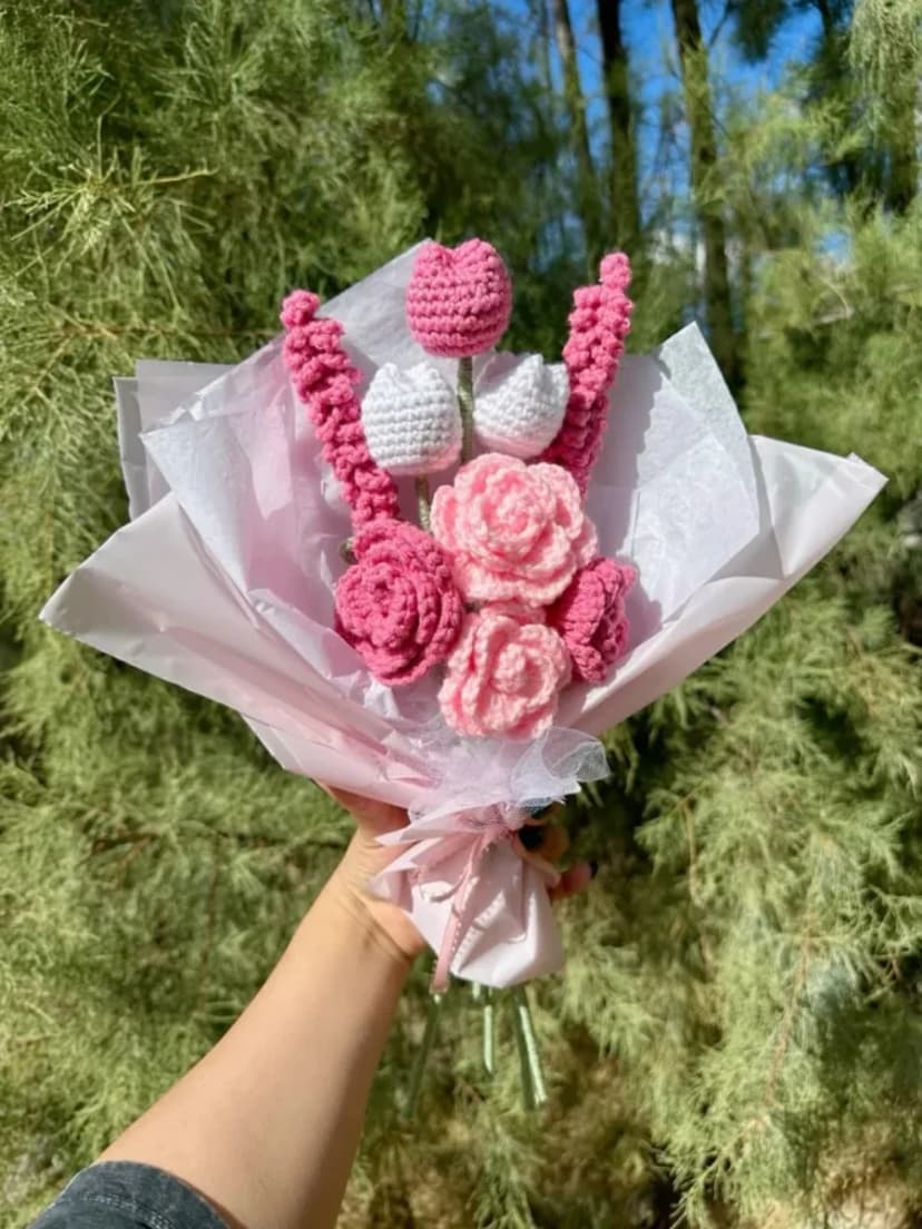 Pink Petal Harmony Crochet Bouquet