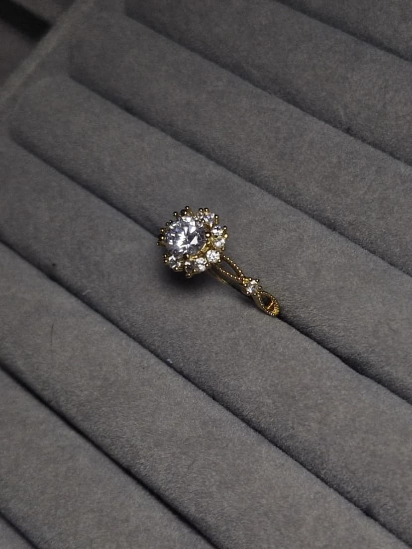 ✨️Celestial Bloom Ring